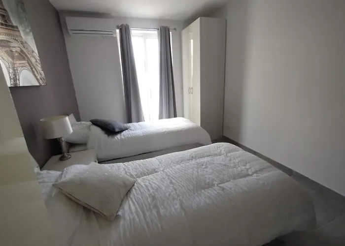 San Pawl * St. Paul's Bay